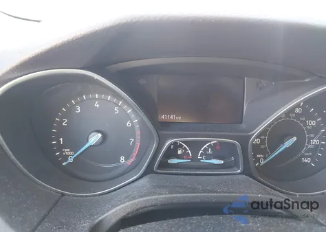 2018 Ford Focus Sel z USA, uszkodzony, nr VIN 1FADP3H22JL216037